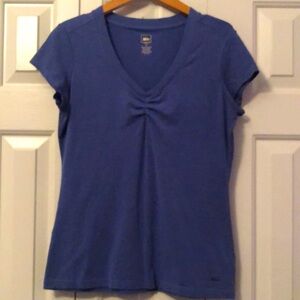 REI - Women’s active v neck top with cap sleeves, blue, small